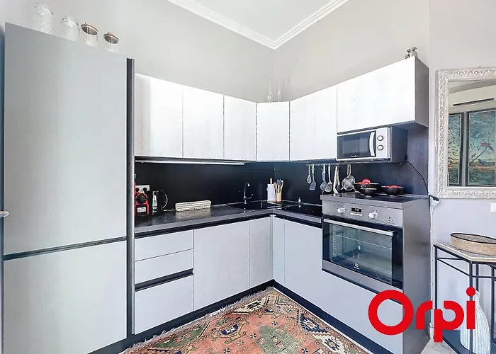 2 Pieces Climatise Au Centre De - Fr-1-647-40 Apartamento